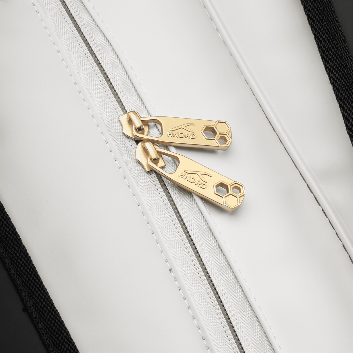Aeris Pack Kit Bag