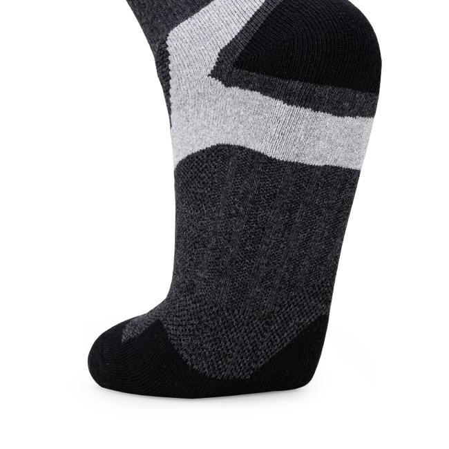 Court Quarter Length Performance Sports Socks_Black