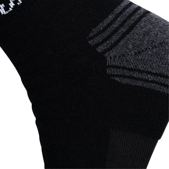 Arch Band Ankle Length Performance Sports Socks_Black
